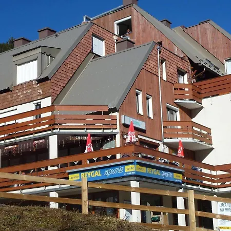 Cosy Pour 3 Pers, 200m Des Pistes, Le Pleynet - Fr-1-557a-51 Apartment *